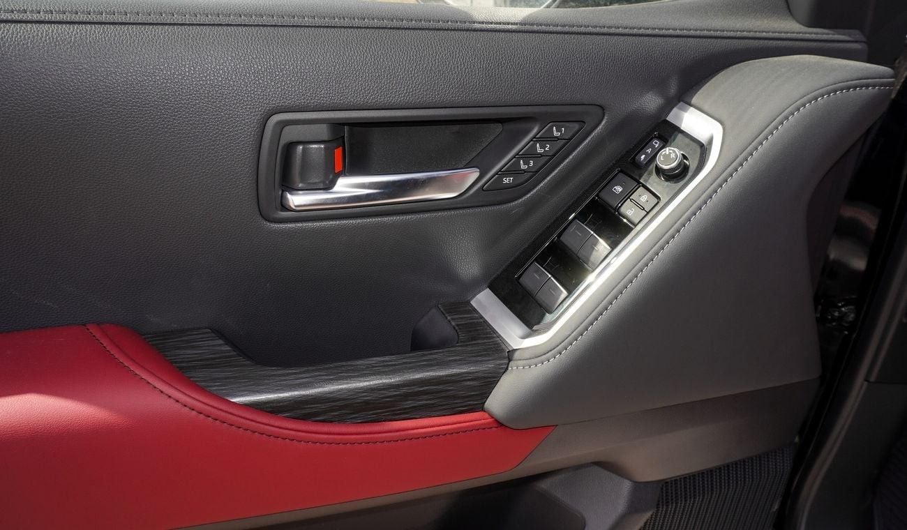 تويوتا لاند كروزر GR Sport TWIN TURBO 3.3L Diesel