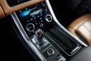 Land Rover Range Rover Sport HSE DYNAMIC GCC-Land Rover FSH-low mileage-Two Tone Interior-Just Been serviced