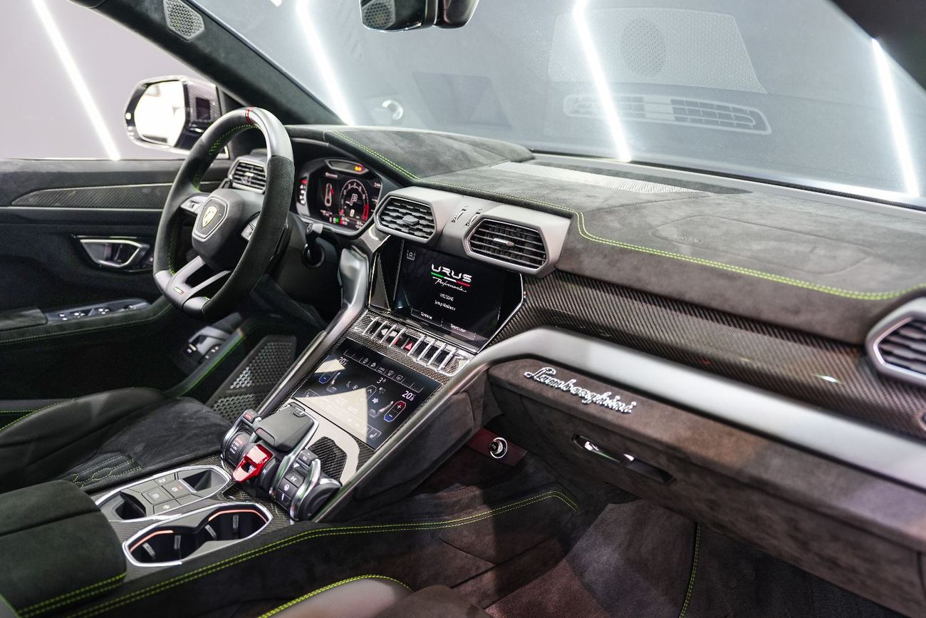 لامبورغيني اوروس 4.0T V8 Performante 2023 Urus Performante, Carbon Fiber Ext/Int, Akrapovic Exhaust, Dealer Warranty 