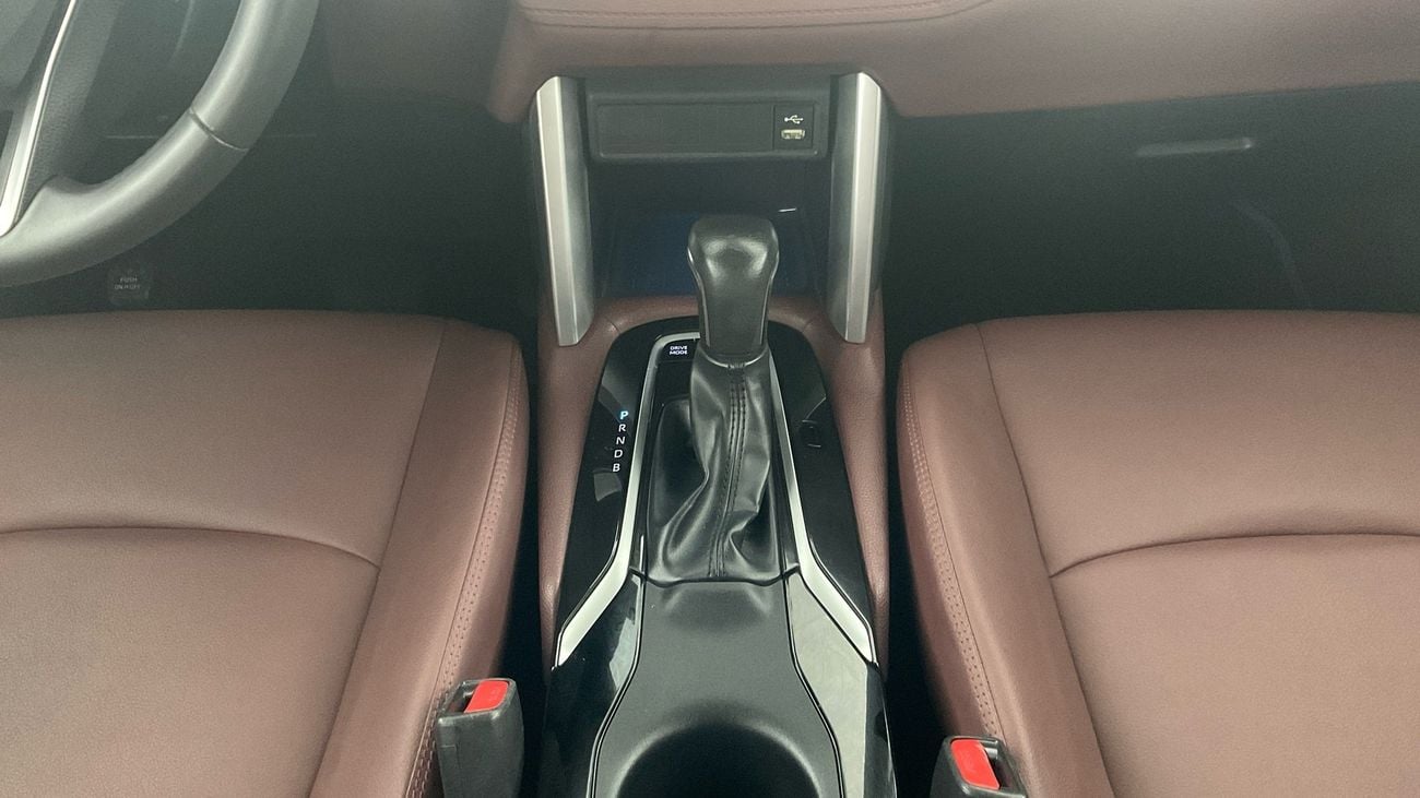 Toyota Corolla Cross GLI | upto AED 20,000 Ramadan Discount | Guaranteed Warranty | 0 Down Payment