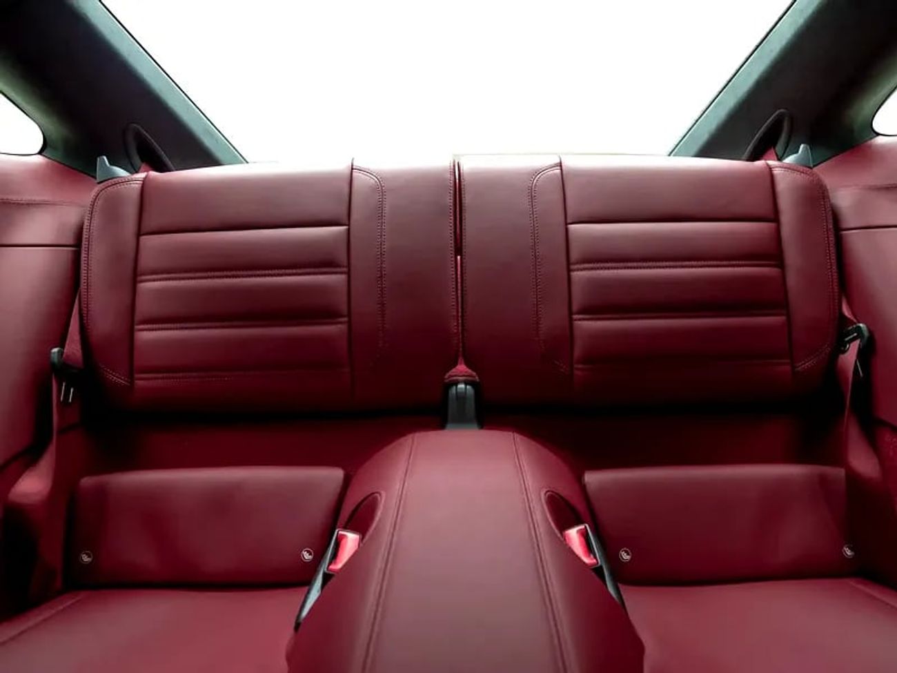 بورش 911 Carrera GTS 3.0L (450 HP) Coupe