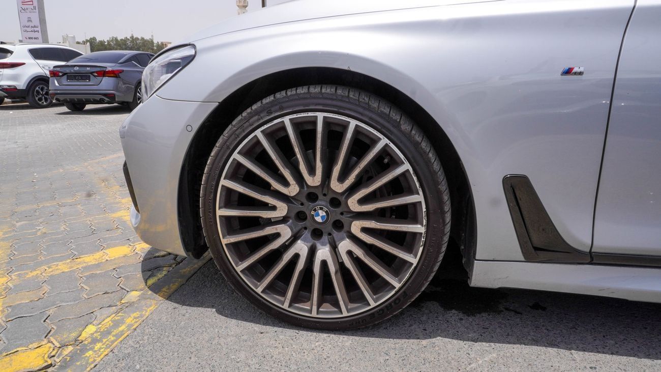 بي أم دبليو 740Li