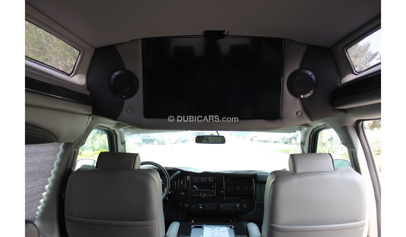 GMC Savana LUXURY GCC SPECS