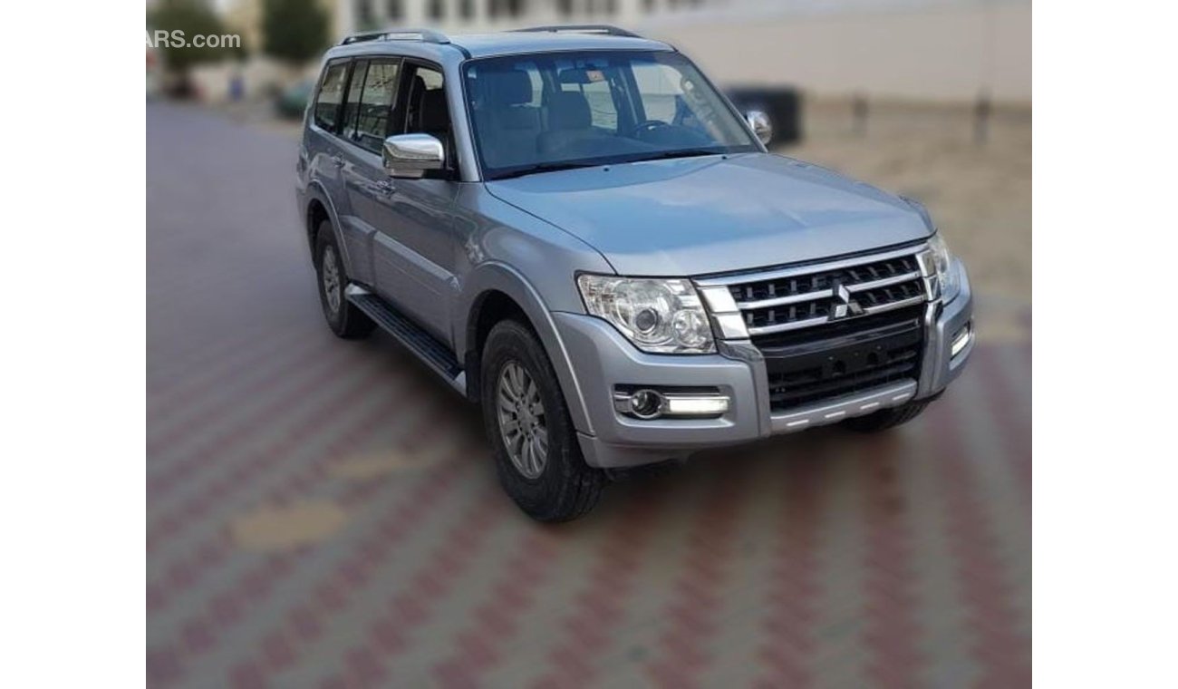 Mitsubishi Pajero MITSUBISHI PAJERO V6 3.5L ///// 2015 ///// GCC ///// WARRANTY//// ORIGINAL PAINT/////LOW MILEAGE!!