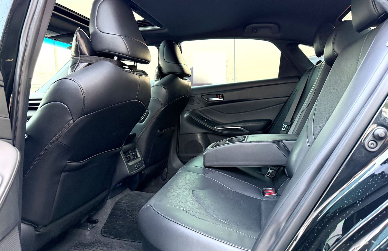 تويوتا افالون Hybrid 2021