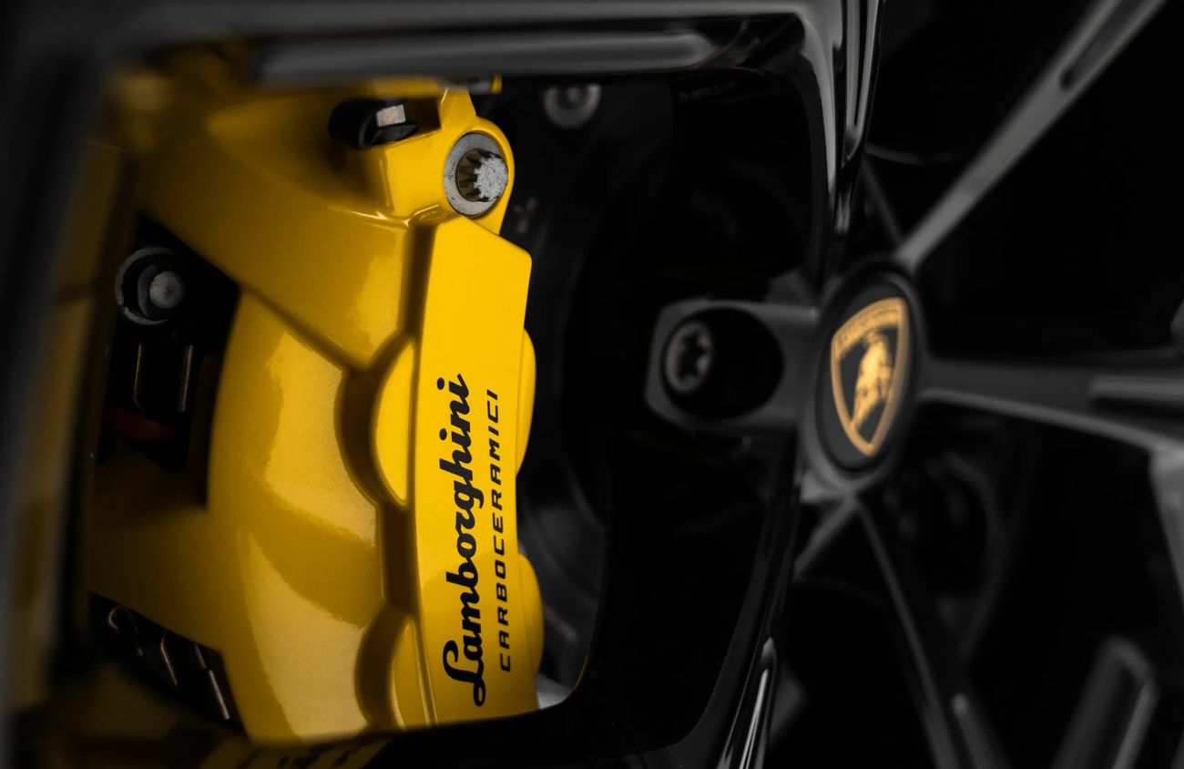 Lamborghini Revuelto 6.5L V12 Naturally Aspirated Engine + eMotor