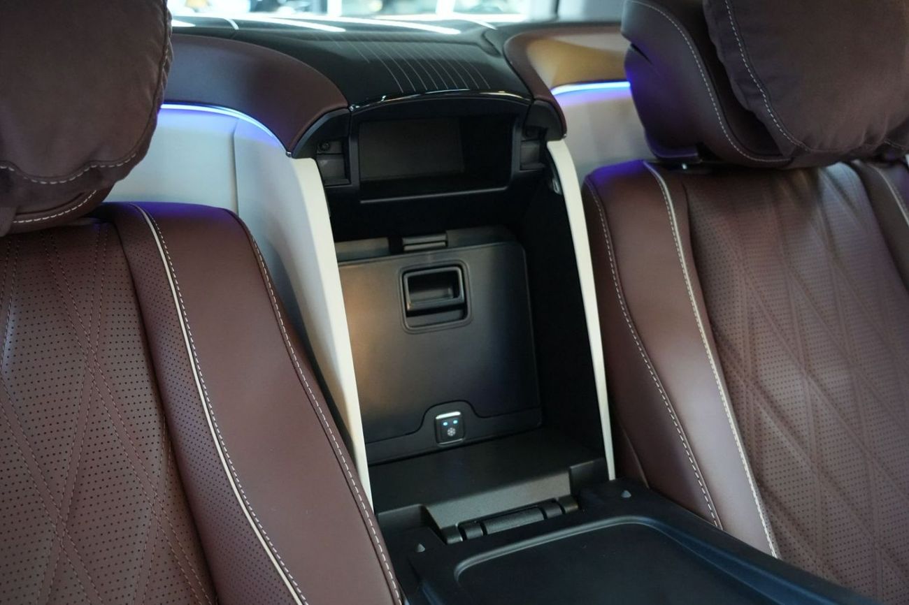 Mercedes Maybach GLS600 Maybach