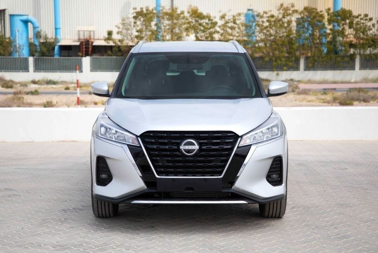 Nissan Kicks 2024 Nissan Kicks 1.6 SV - Silver inside Black | Export Only