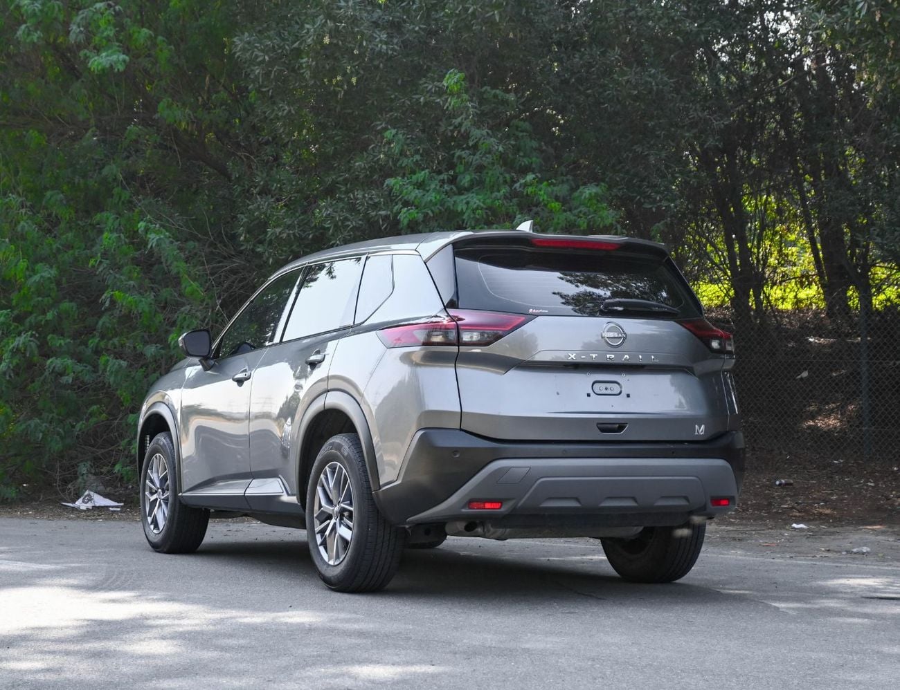 Nissan XTrail S 2.5L (169 HP) FWD (5 Seater) Nissan X-Trail 2.5L 2023 GCC, Original Paint  Accident-Free Excellent