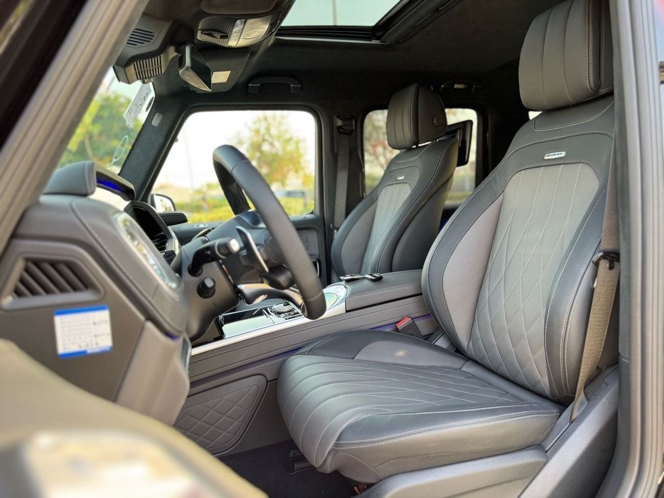 Mercedes Benz G63 AMG  DOUBLE NIGHT PACKAGE 2023