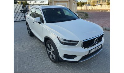 فولفو XC 40