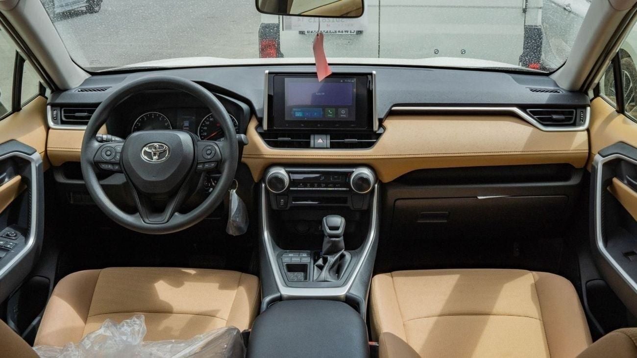 Toyota RAV4 2025 Toyota Rav4 LE 2.5L AT Petrol (White)