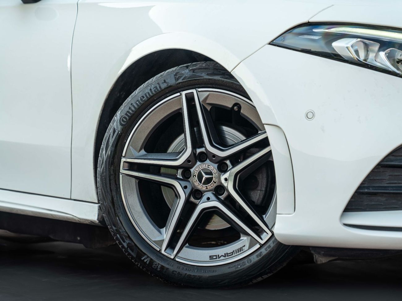 Mercedes-Benz A 200 AED 2,044 PM • A200 AMG PREMIUM • LOW KMS • OFFICIAL GARGASH MERCEDES-BENZ WARRANTY UNTIL 2026