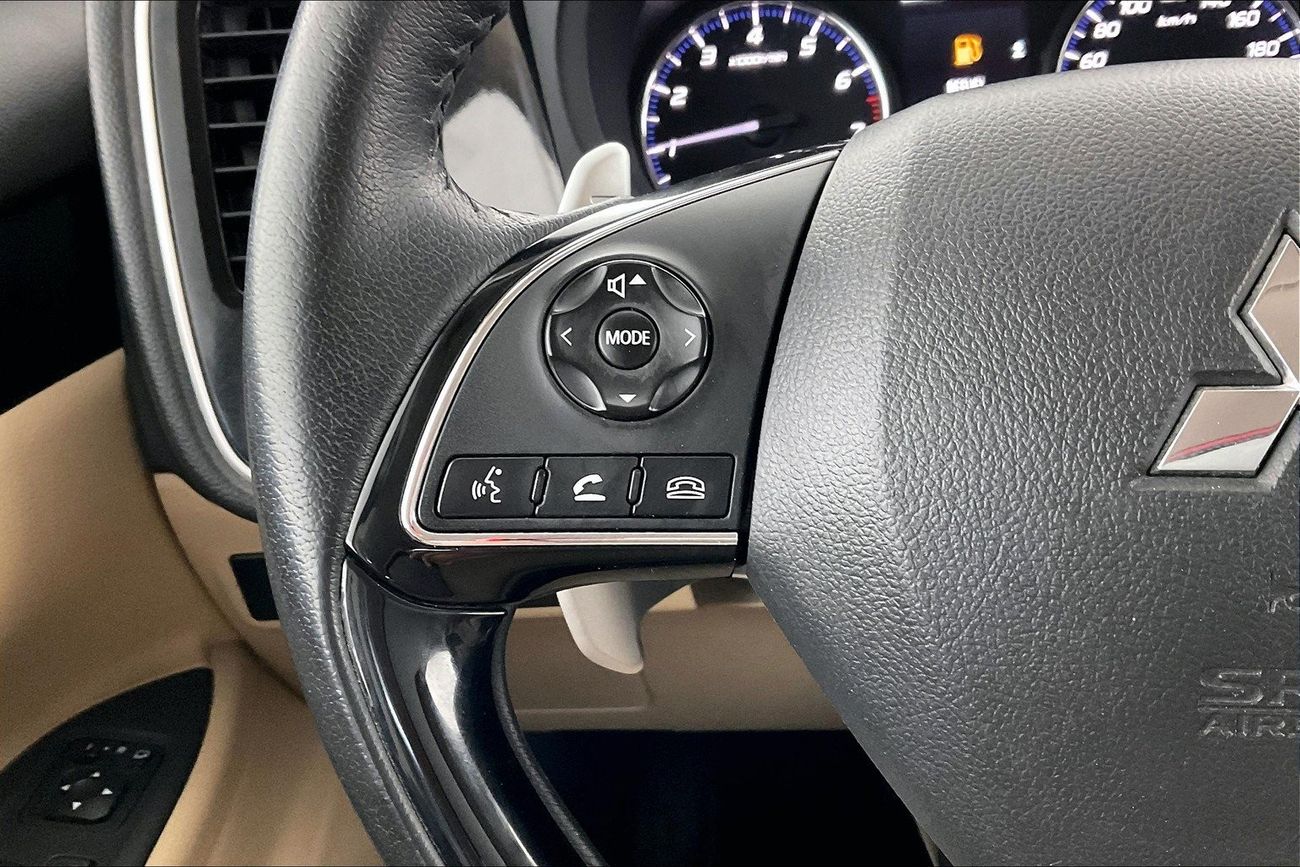 Mitsubishi Outlander GLX Midline| 1 year free warranty | Exclusive Eid offer