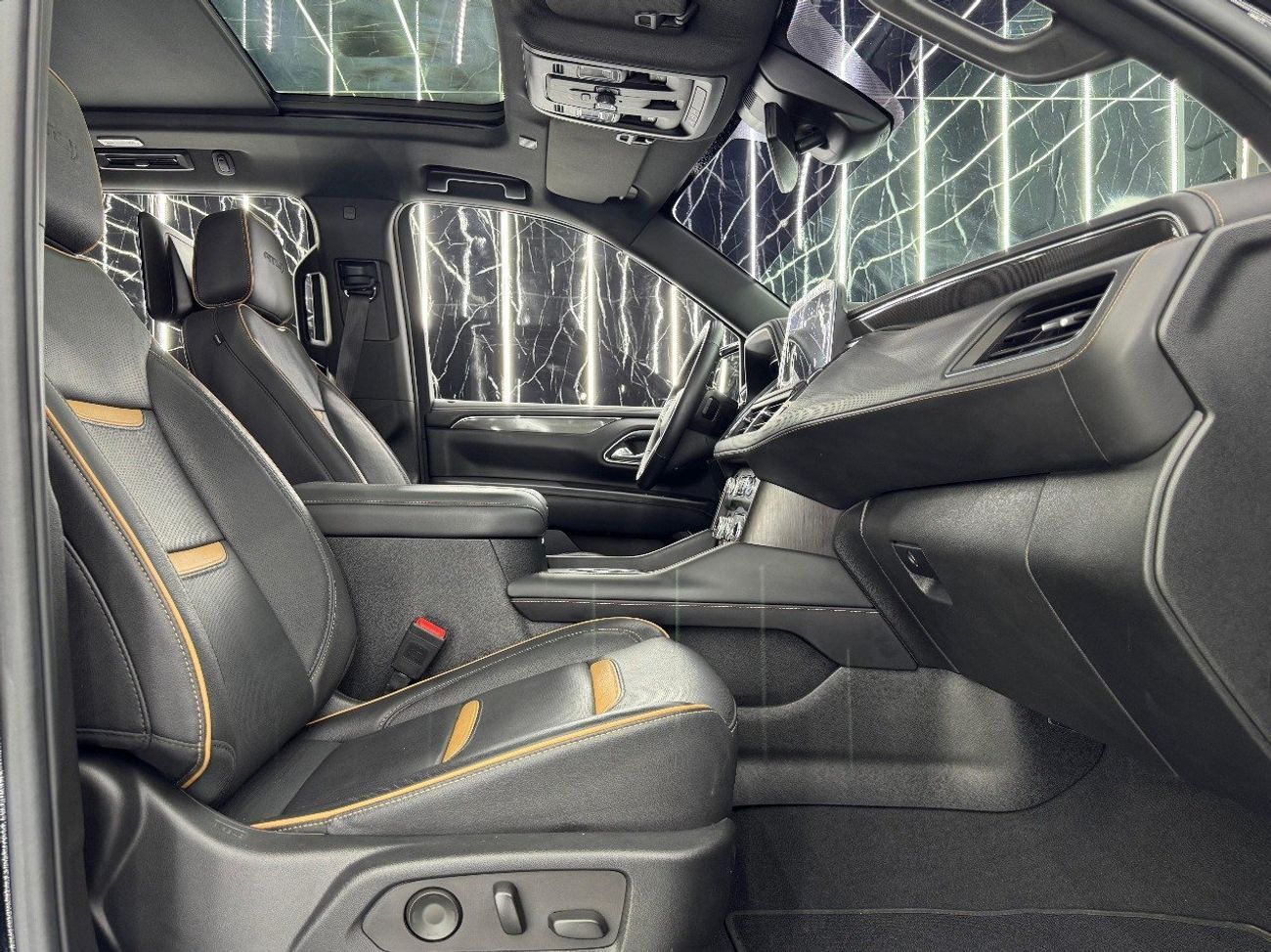 GMC Yukon 2024 GMC Yukon AT4, GMC Warranty, 10 Years Engine Warranty, Just Been Serviced, 8 Seater, GCC