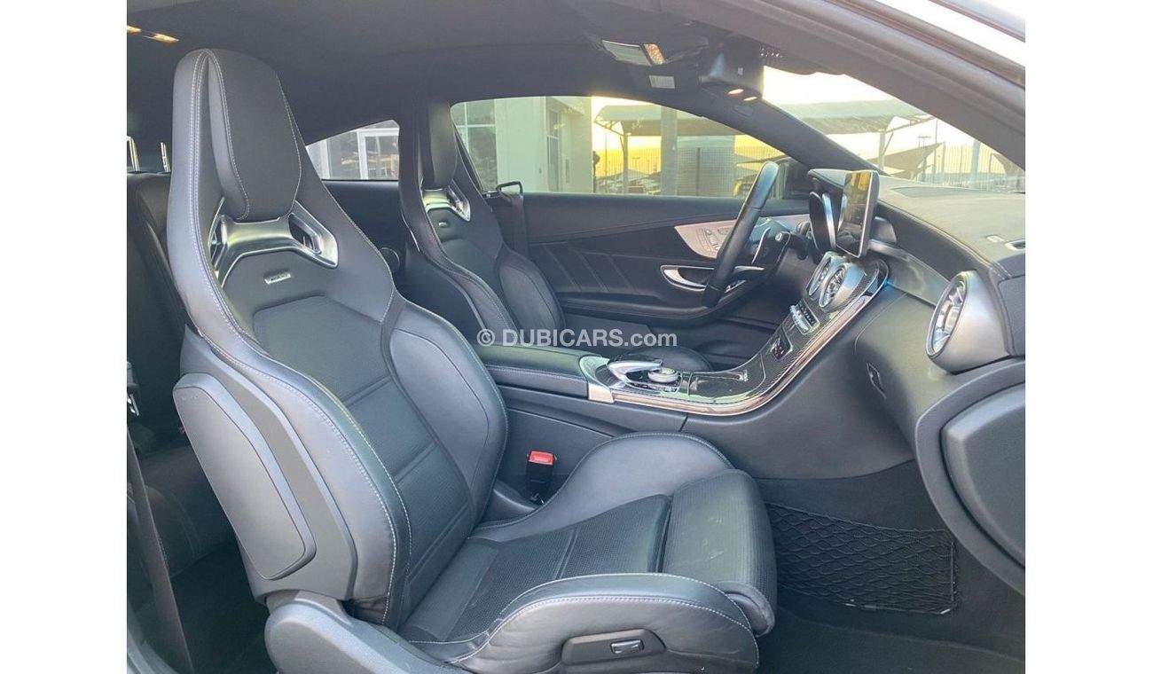 Mercedes-Benz C 63 Coupe