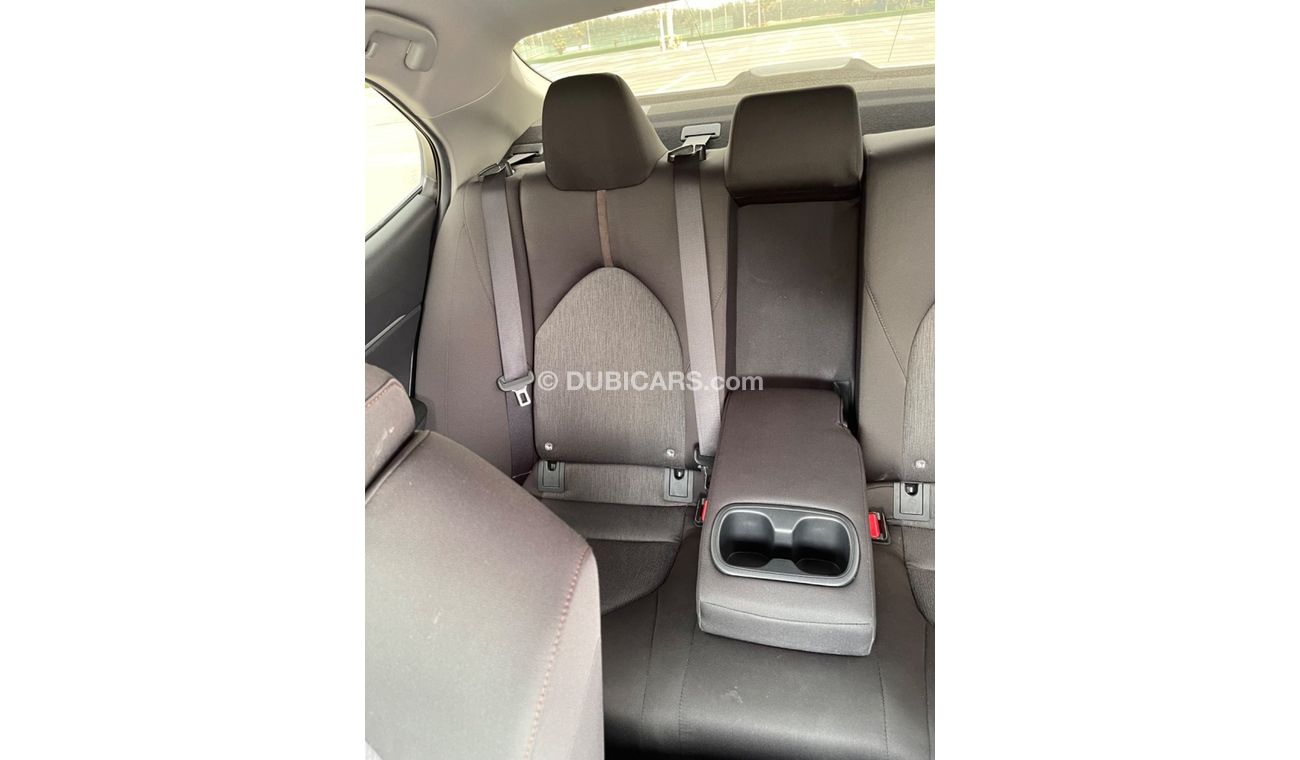 Toyota Camry LE Toyota  Camry (GCC SPEC) - 2019 - VERY GOOD CONDITION