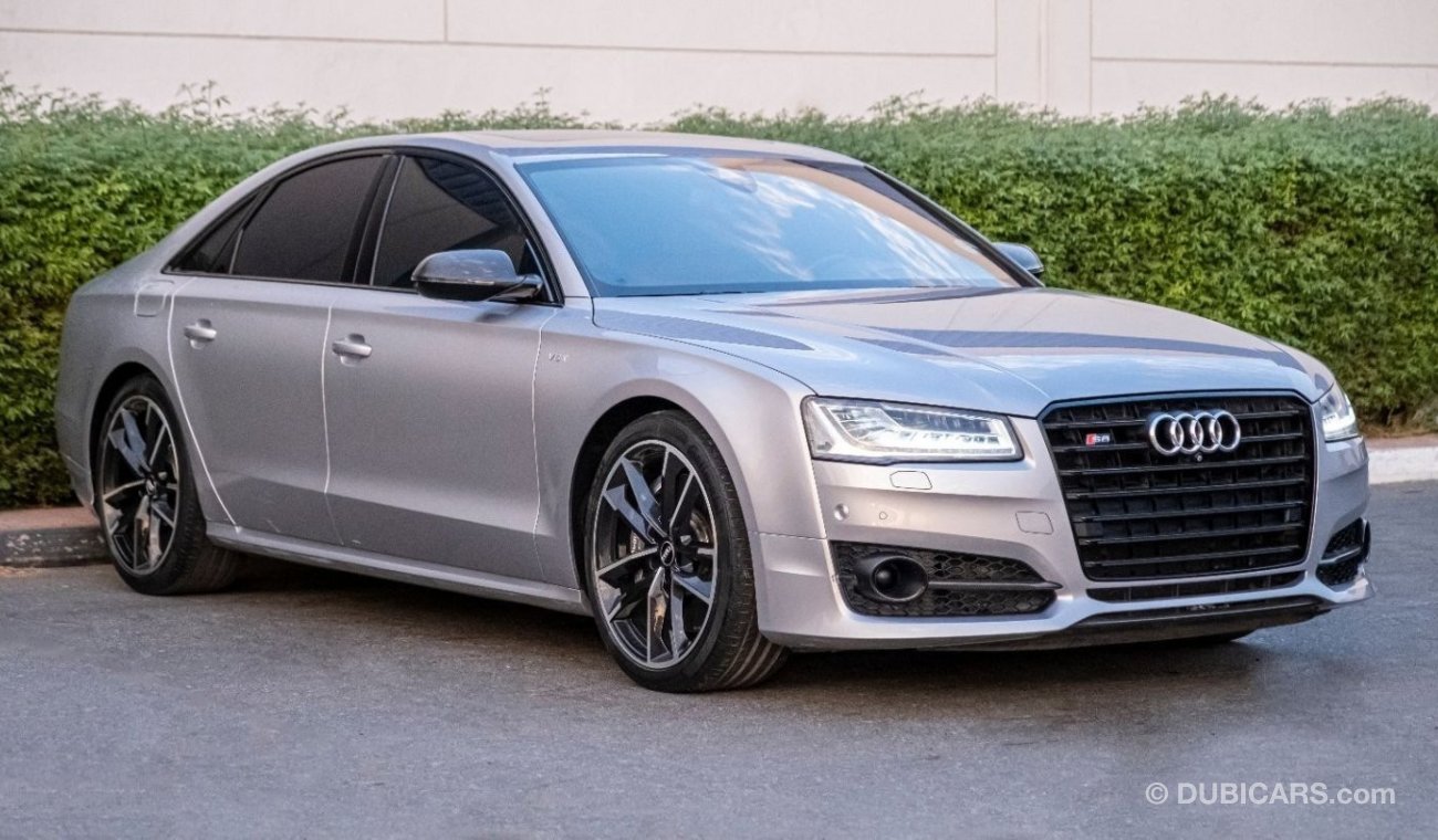 Audi S8