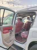 Nissan Armada LE 5.6L (320 HP)