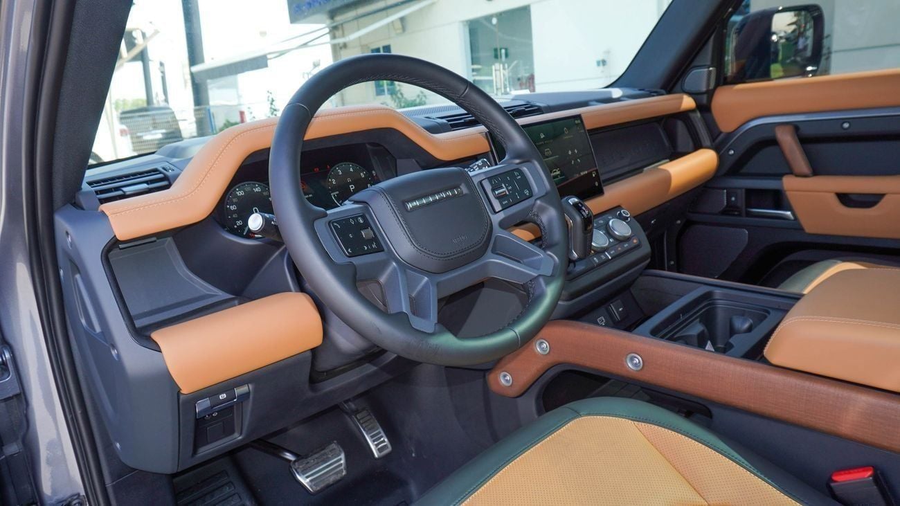 Land Rover Defender P400 3.0L (For Local registration plus 10%)
