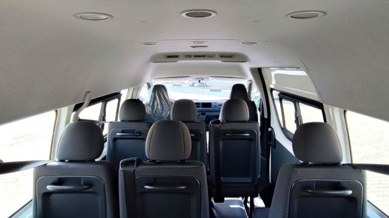 Toyota Hiace 2.5L TURBO DIESEL 15-SEATER H.ROOF MT