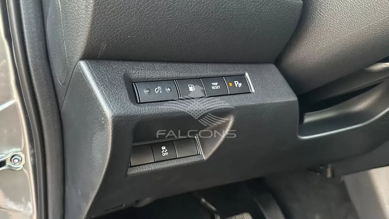 نيسان إكستيرا Nissan/X-TERRA/2.5L 4WD P 7S PLATINUM AT