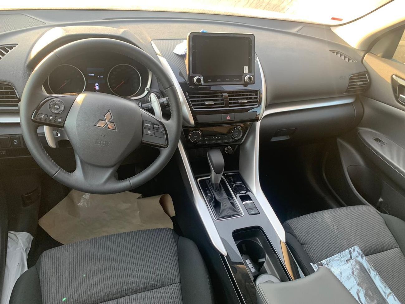 ميتسوبيشي إكلبس كروس 2023 MITSUBISHI ECLIPSE 1.5L PETROL AUTOMATIC ZERO KM