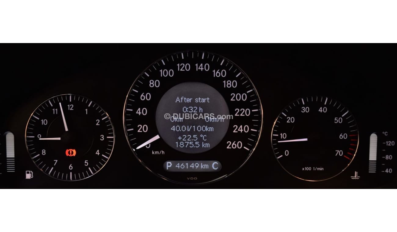 Mercedes-Benz E 320 EXCELLENT DEAL for our Mercedes Benz E320 ELEGANCE ( LIMOUSINE ) 2004 Model!! in Burgundy Color! GCC