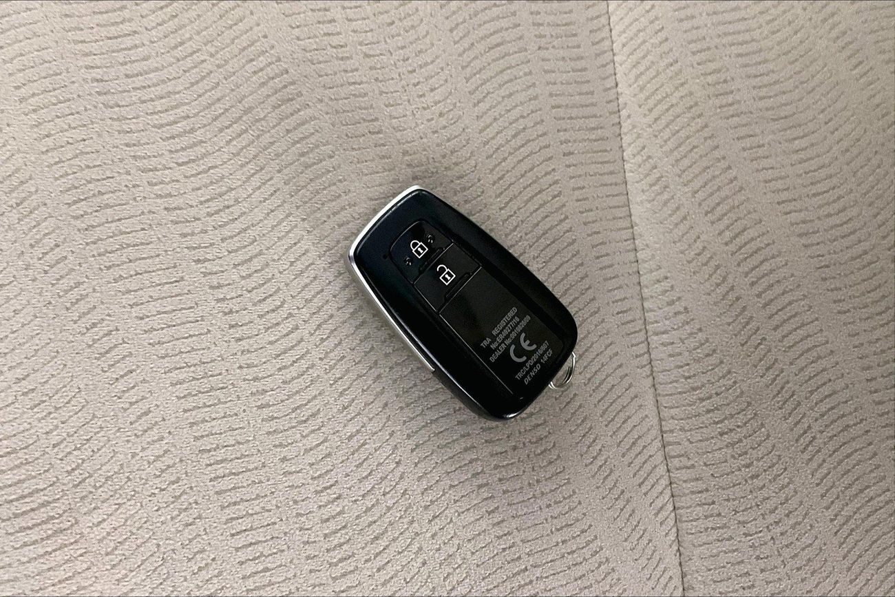 تويوتا برادو GXR | شامل الضمان | 0 ﺪﻔﻋﺓ ﺃﻮﻟﻯ