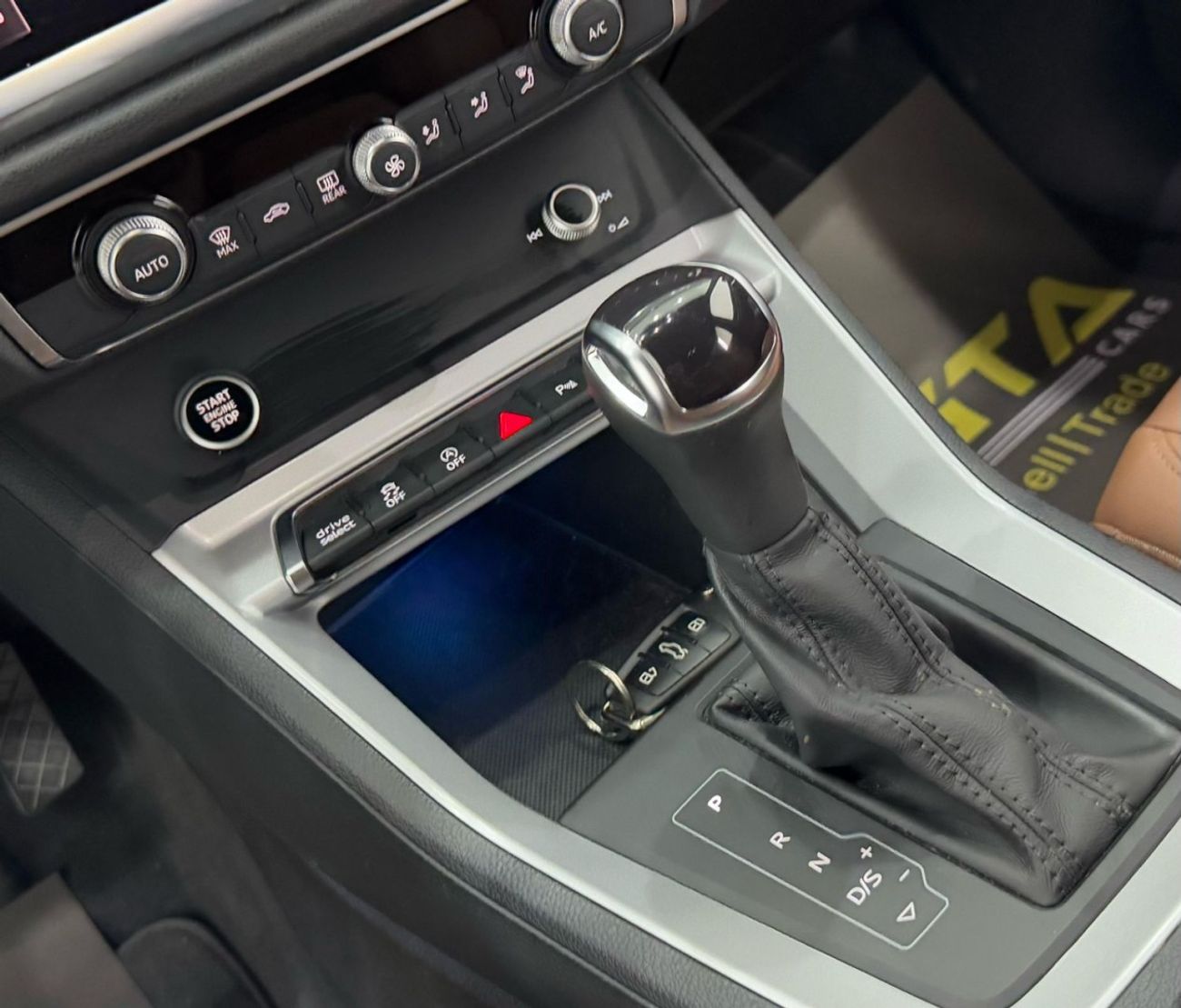 أودي Q3 40 TFSI quattro 2.0L SUV 2022 Audi Q3 40TFSI Quattro, 2026 Audi Warranty, 2025 Audi Service Pack, Lo