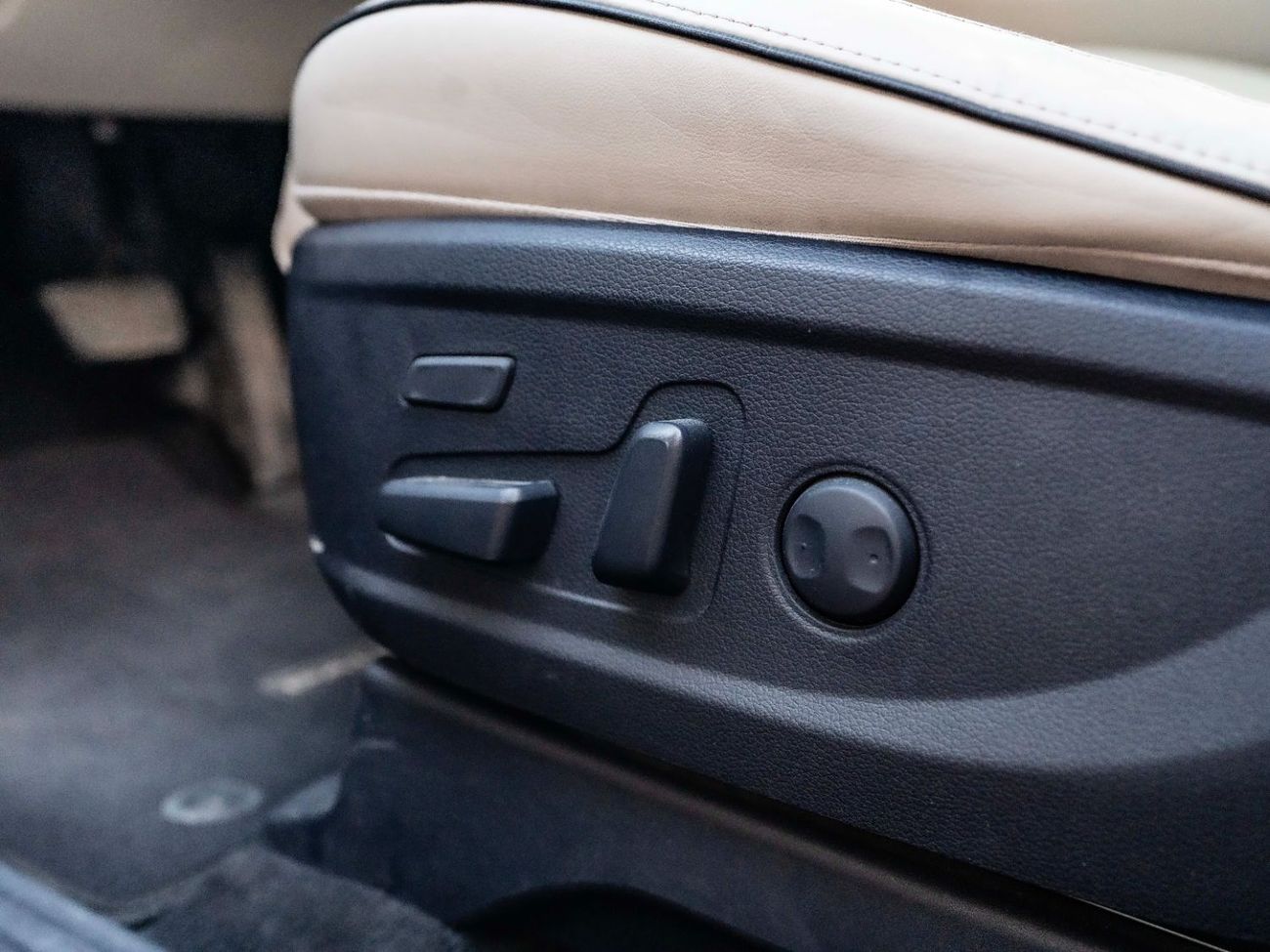 Hyundai Palisade Premium - Nappa 3.8L