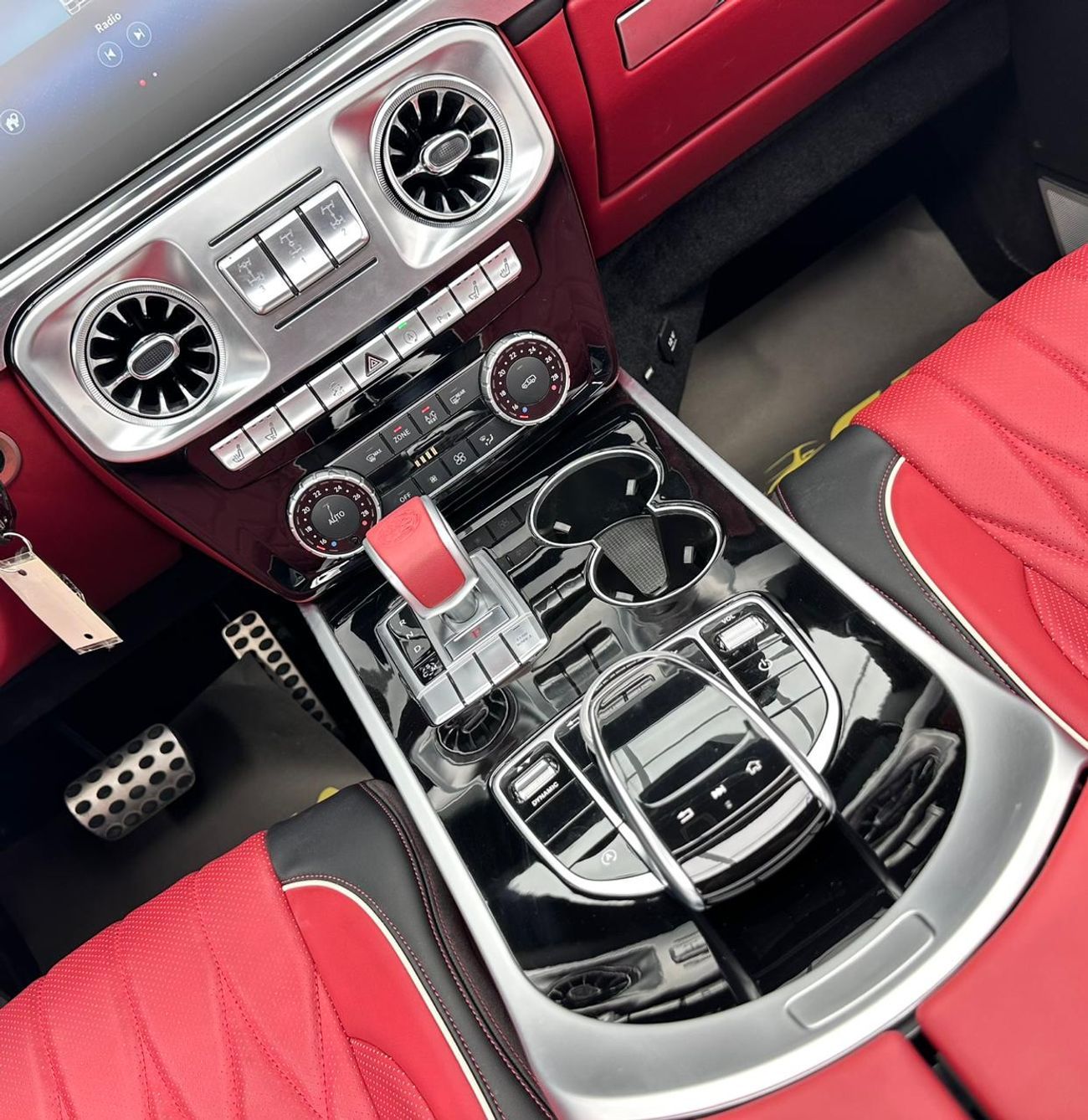 Mercedes-Benz G 63 AMG Std 5.5L 2017 Mercedes-Benz G63 AMG, Full Service History, Excellent Condition, GCC