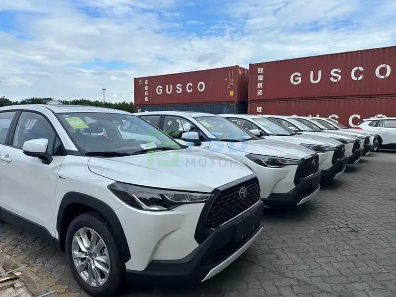 تويوتا كورولا كروس Toyota Corolla Cross 2.0L Hybrid 2WD A/T MY-2025