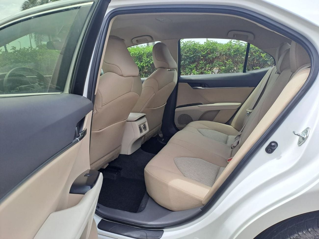 تويوتا كامري GLE 2.5L (204 HP)