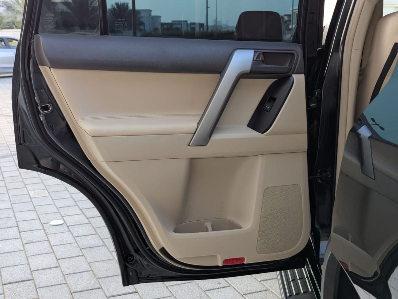 Toyota Prado Toyota Prado 2010 v6 4.0L petrol engine