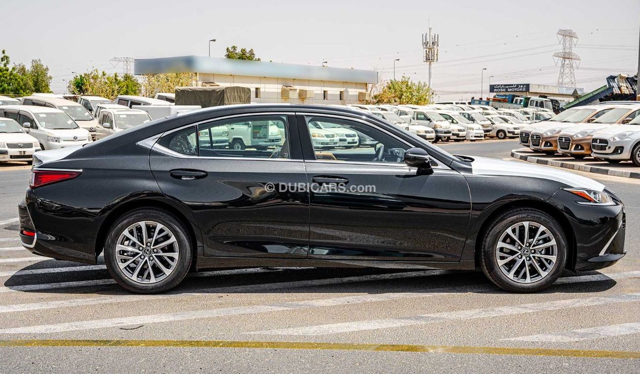 لكزس ES 250 17" ALLOY, 10 SPEAKER PIONEER, 8" TOUCH DISPLAY, SUNROOF, REAR CAM, LEATHER SEATS