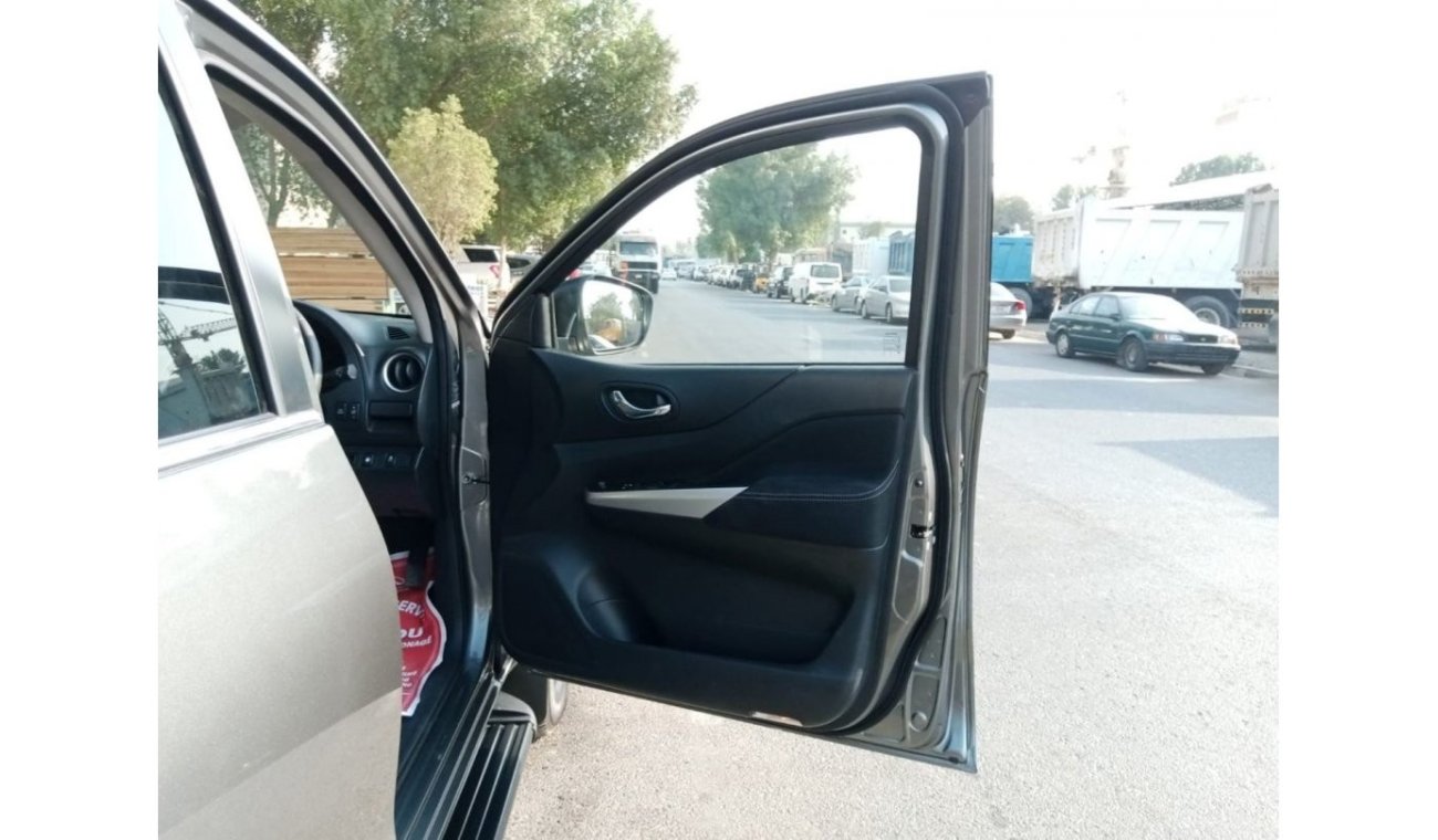 نيسان نافارا NISSAN NAVARA PICK UP RIGHT HAND DRIVE (PM859)