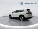 Volkswagen Teramont R-Line 3.6L R-Line 2L (Ref#40231) / 30,100 AED SAVINGS from New Car