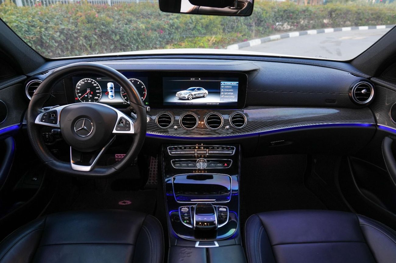 مرسيدس بنز E300 4MATIC 2017!! KOREAN SPECS!! NO PAINT!! NO ACCIDENT!!
