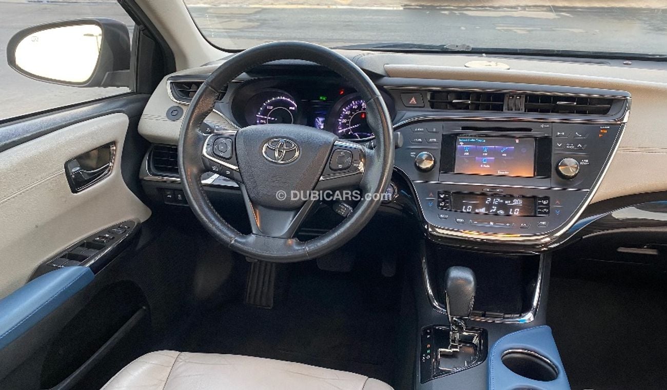 Toyota Avalon Hybrid