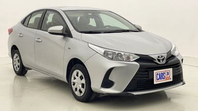 تويوتا يارس E 1.5 | بدون دفعة مقدمة | اختبار القيادة في المنزل