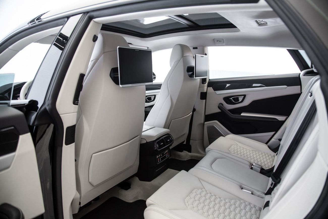 Lamborghini Urus Std