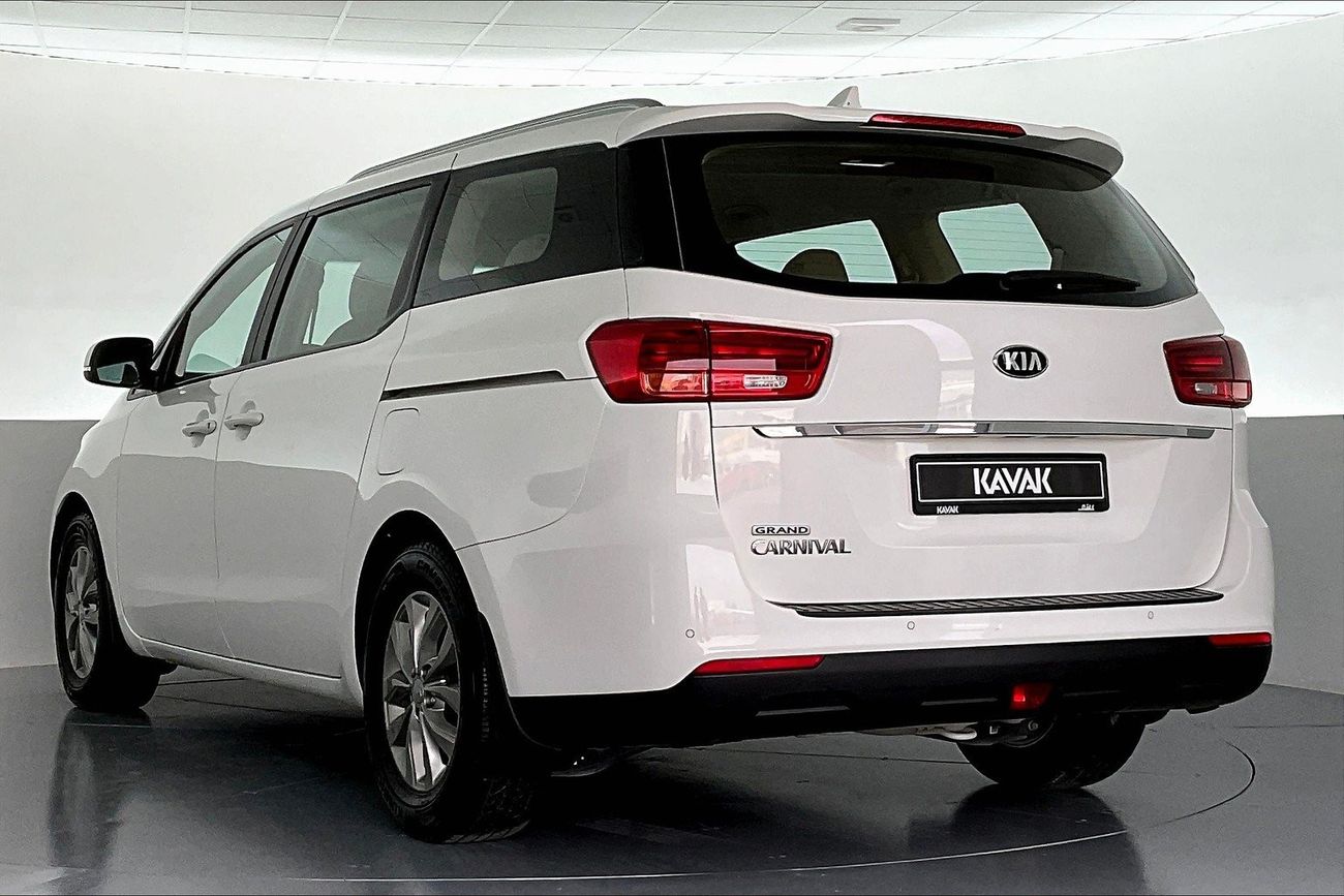 كيا كارنيفال LX