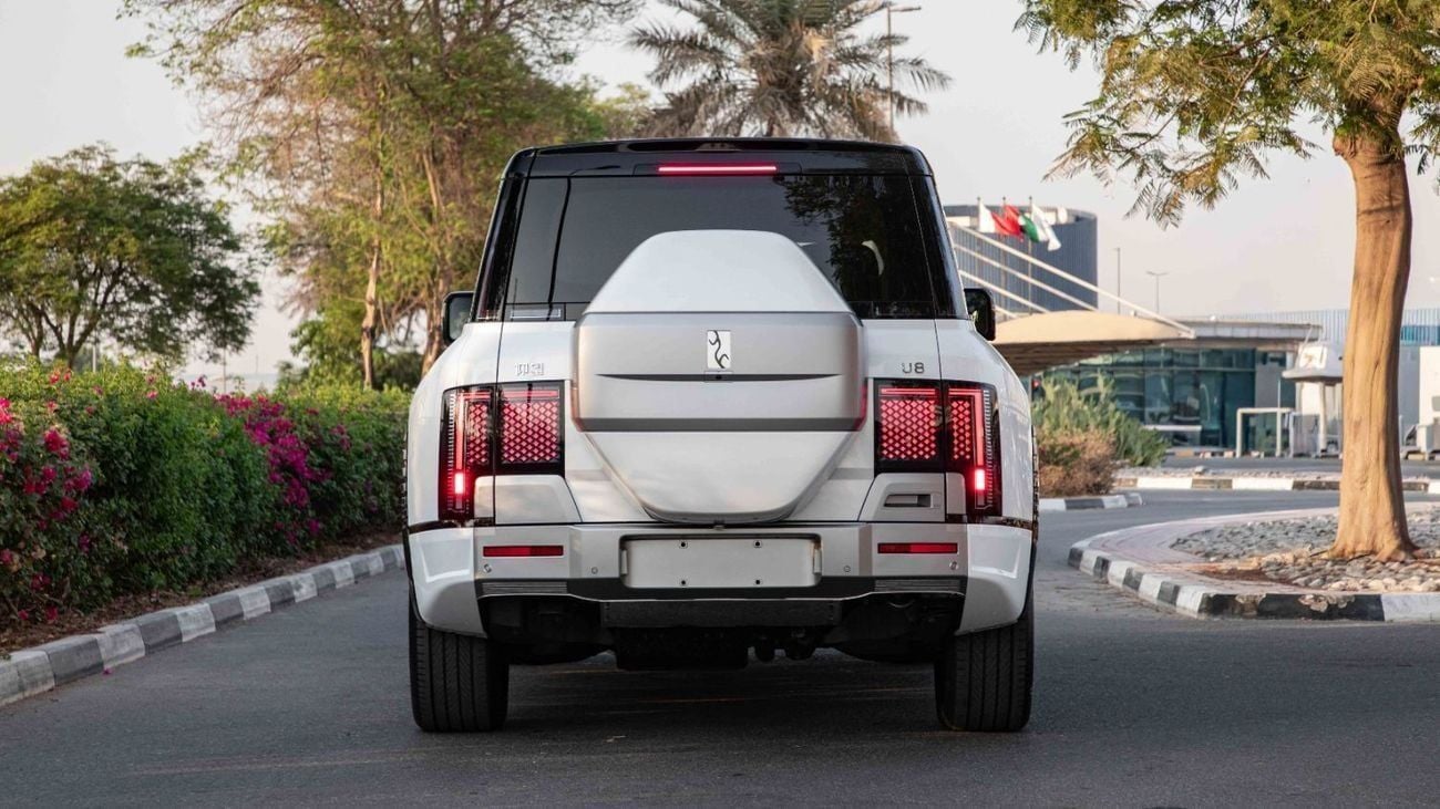 Yangwang U8 DM-i PREMIUM EDITION | 22" Alloy with Float Mode | 2025 | For Local Registration +10%