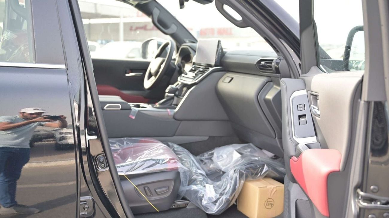 Toyota Land Cruiser TOYOTA LC300 3.5L PETROL HYBRID 2026 MODEL