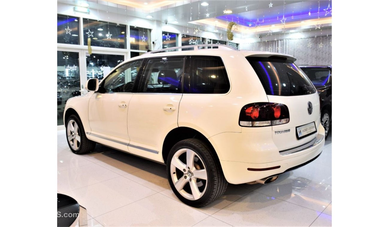 Volkswagen Touareg ( FULL OPTION ) PERFECT CONDITION Volkswagen Touareg 2010 Model!! in White Color! GCC Specs