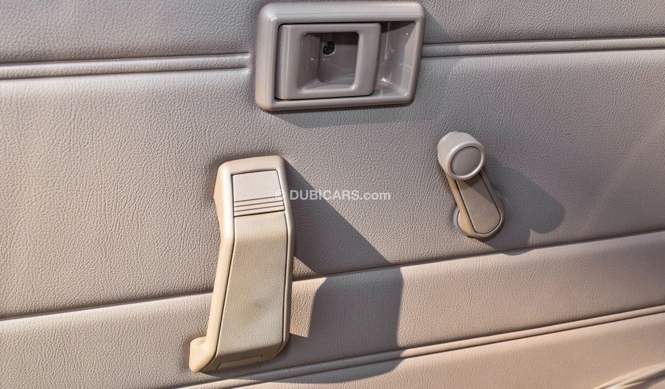 Toyota Land Cruiser GRJ78 4.0L