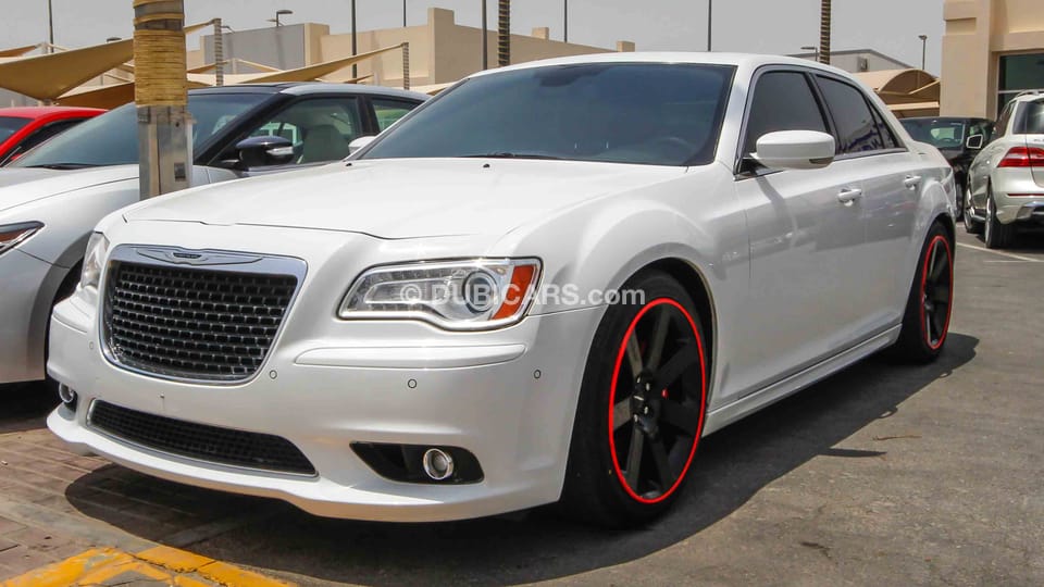 Chrysler 300c Srt8 For Sale Aed 87 000 White 2013