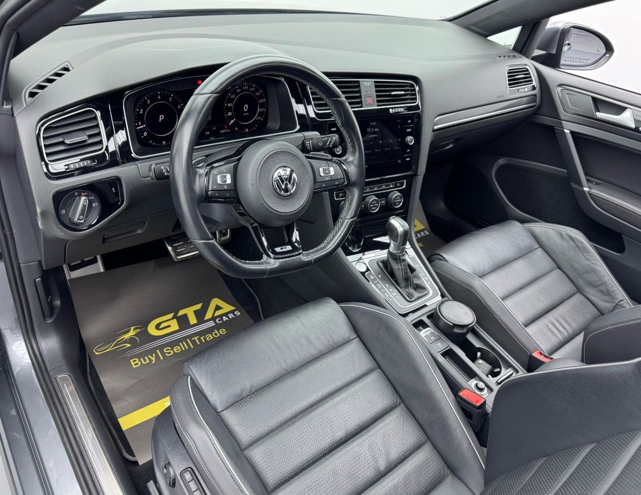 Volkswagen Golf R Base 2.0T 2019 Volkswagen Golf R, Warranty, Full Volkswagen Service History, Excellent Condition, GC