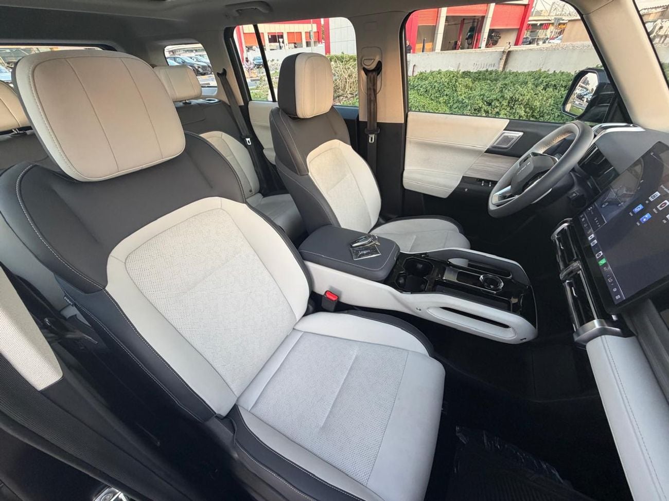 Chery iCAR 3 STD (NON GCC) Brand New Chery iCar 03 2024 Long Range Edition - Electric SUV Original Paint With 2 Y